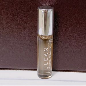 Clean Reserve Classic White Woods